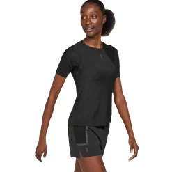 On Running On Ultra Women's Shorts